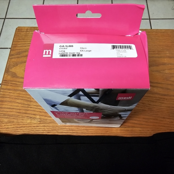 Circaid Compression UnderSocks - Picture 3 of 3